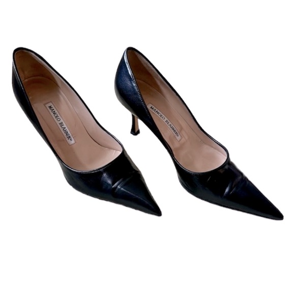 Manolo Blahnik Shoes - Manolo Blahnik Tuccio Autographed Black Pointy Toe Pumps 70mm Heel Sz IT 36.5